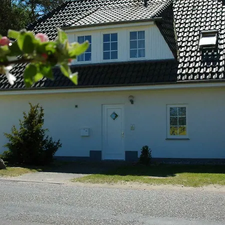 Ferienhaus Kranich - 2.1 *